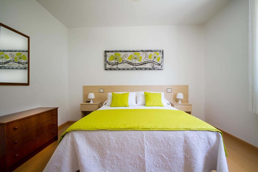 Apartamento Playa De Larino Gándara Eksteriør billede